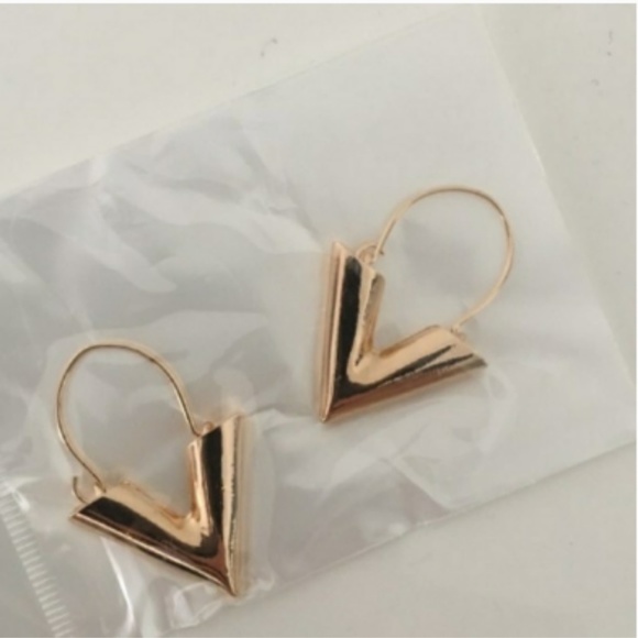 Gold V Shaped Earrings - Picture 4 of 8